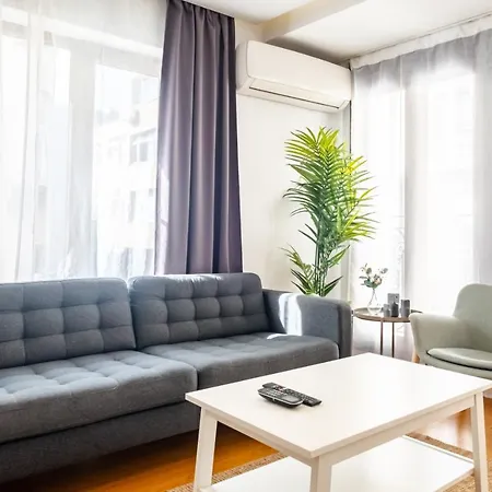 Exquisite Flat With Central Location In Nisantasi *